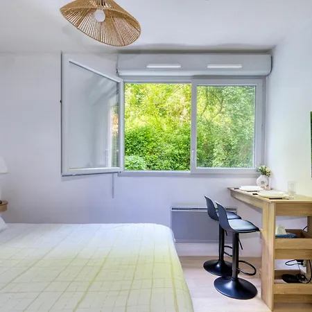 Le Nid Douillet - - Proximite Lyon * カリュイール・エ・キュイール